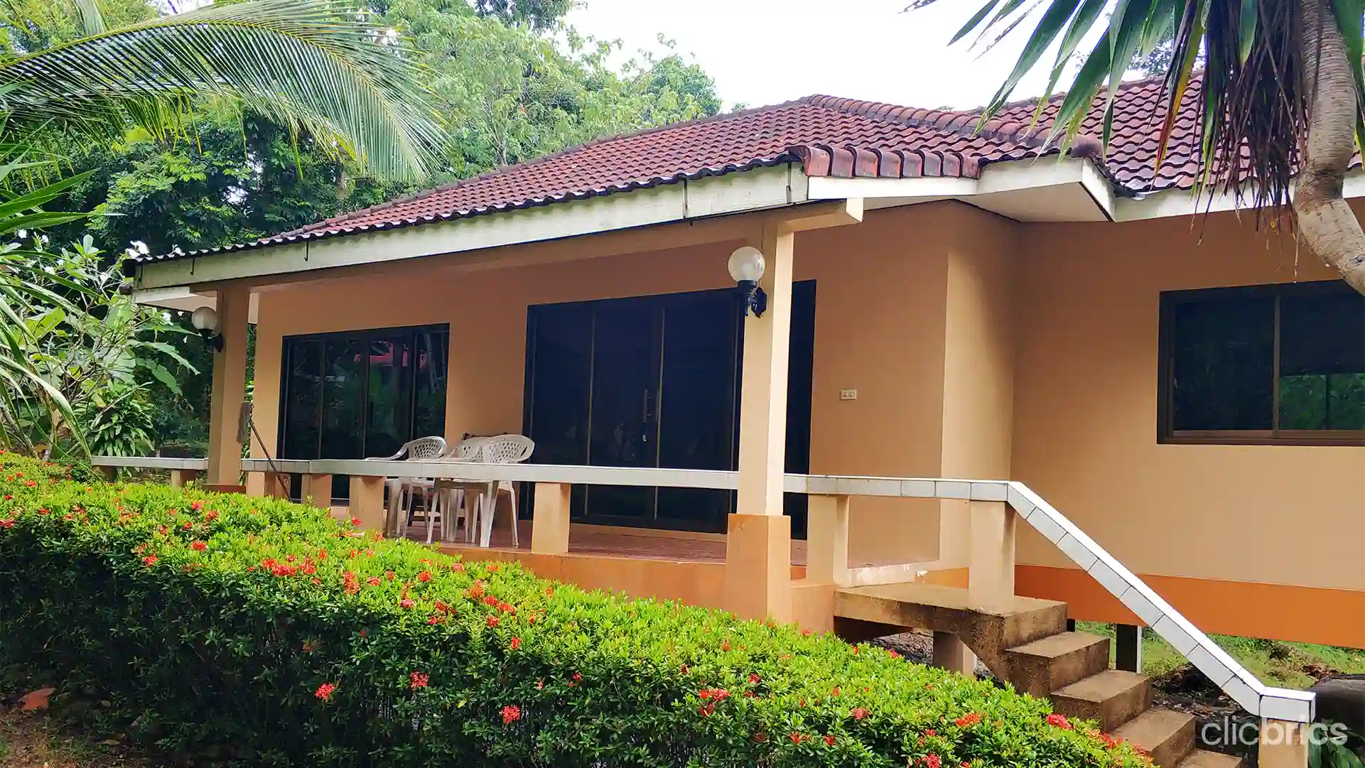 7 Village House Design Ideas That Are Energy Efficient Beautiful